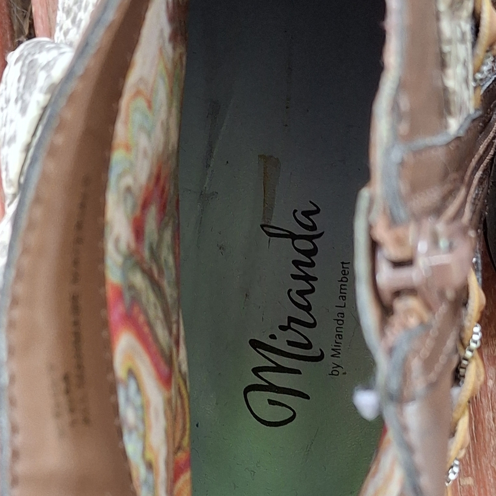 Mirand Lambert Brown Western Edgy Boho Ankle Boots Booties Size 9 - Picture 3 of 4